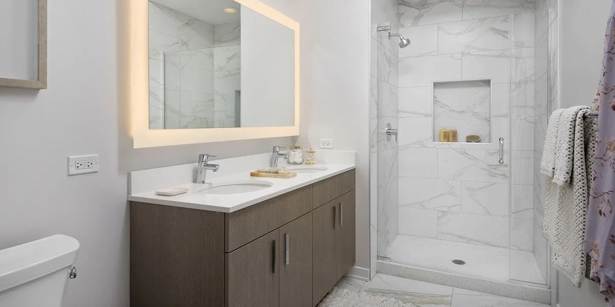 Modern bathroom